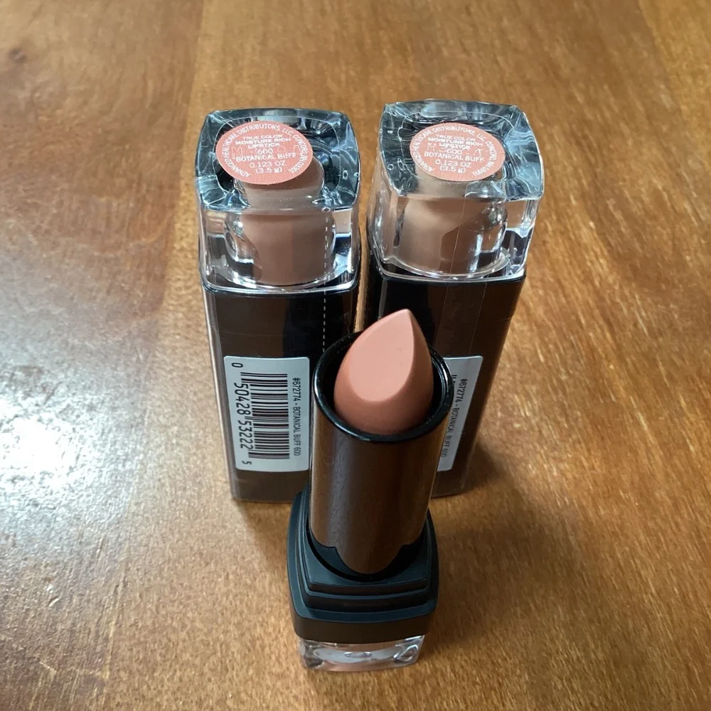 Nuance Salma Hayek True Color Moisture Rich Lipstick Botanical Buff 600 Sealed